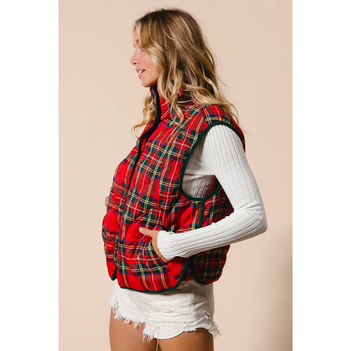 VINTAGE CHRISTMAS PLAID QUILTING VEST