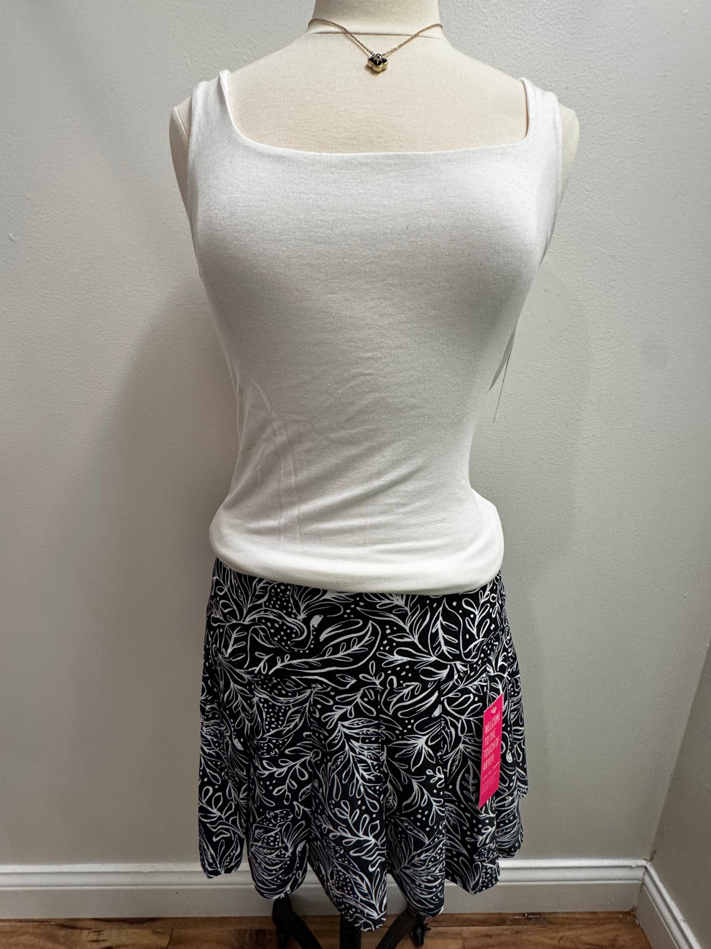 Caryn Pleated Skort
