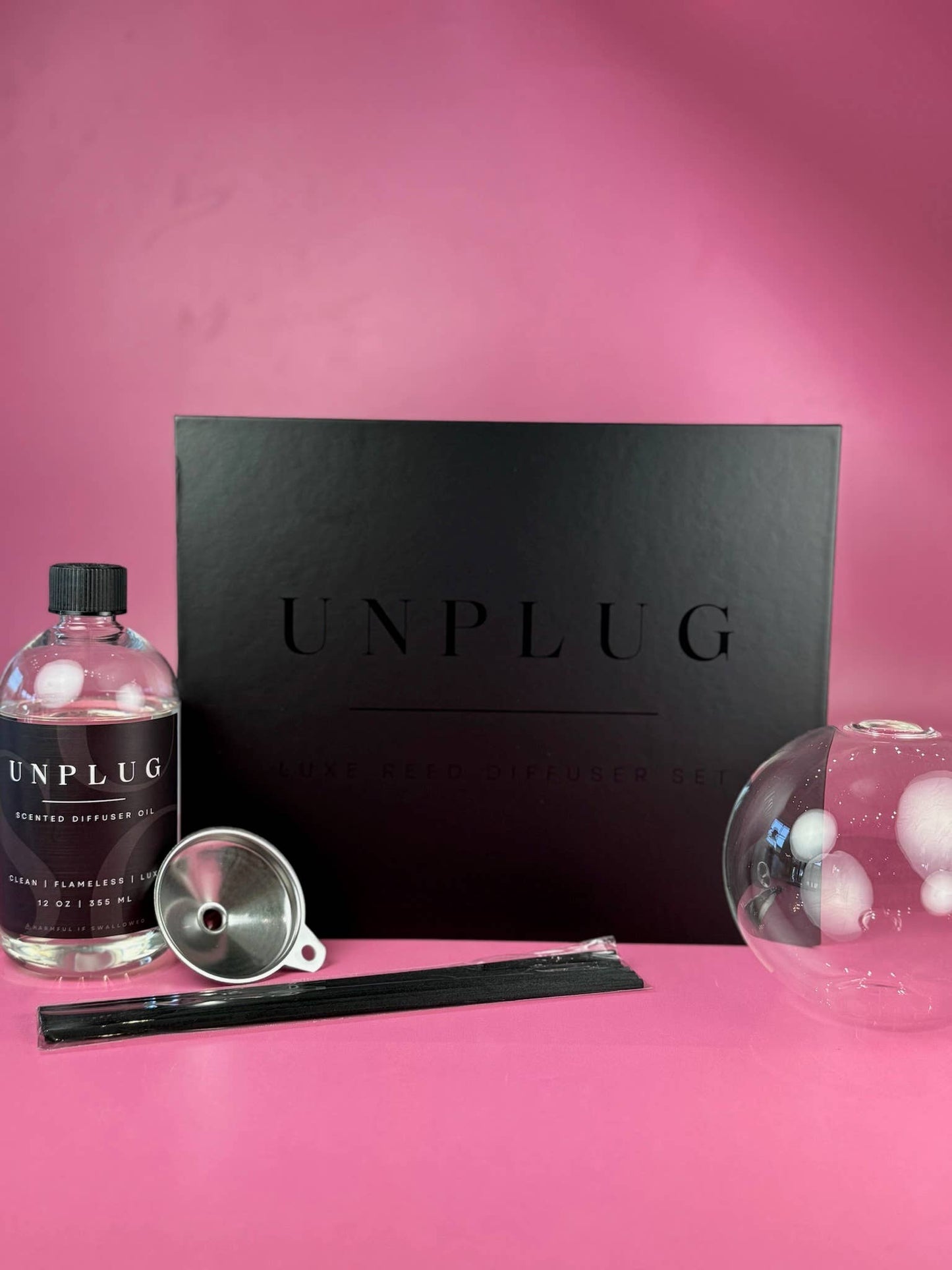 Luxe Reed Diffuser I Oil Diffuser Set Unplug Soy Candles