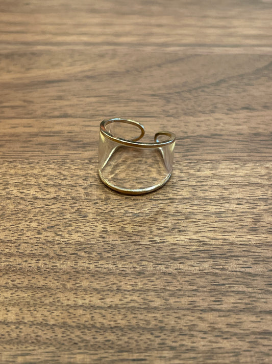 Acrylic Open Ring Golden Stella