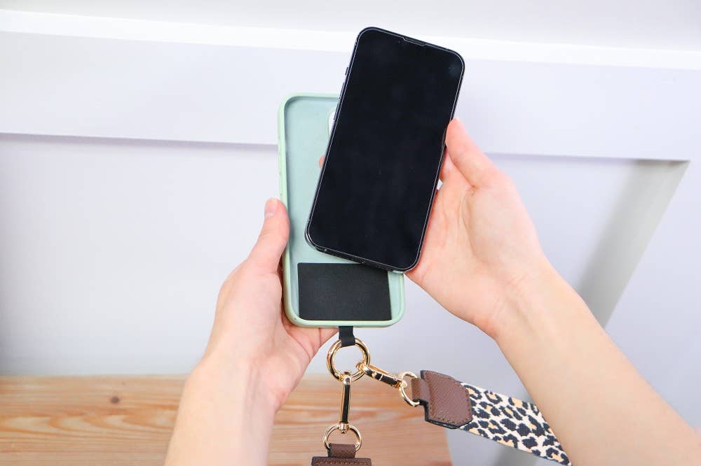 Clip & Go Crossbody Phone Accessory