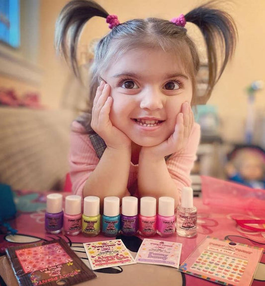 Sweetie Nail Art Piggy Paint