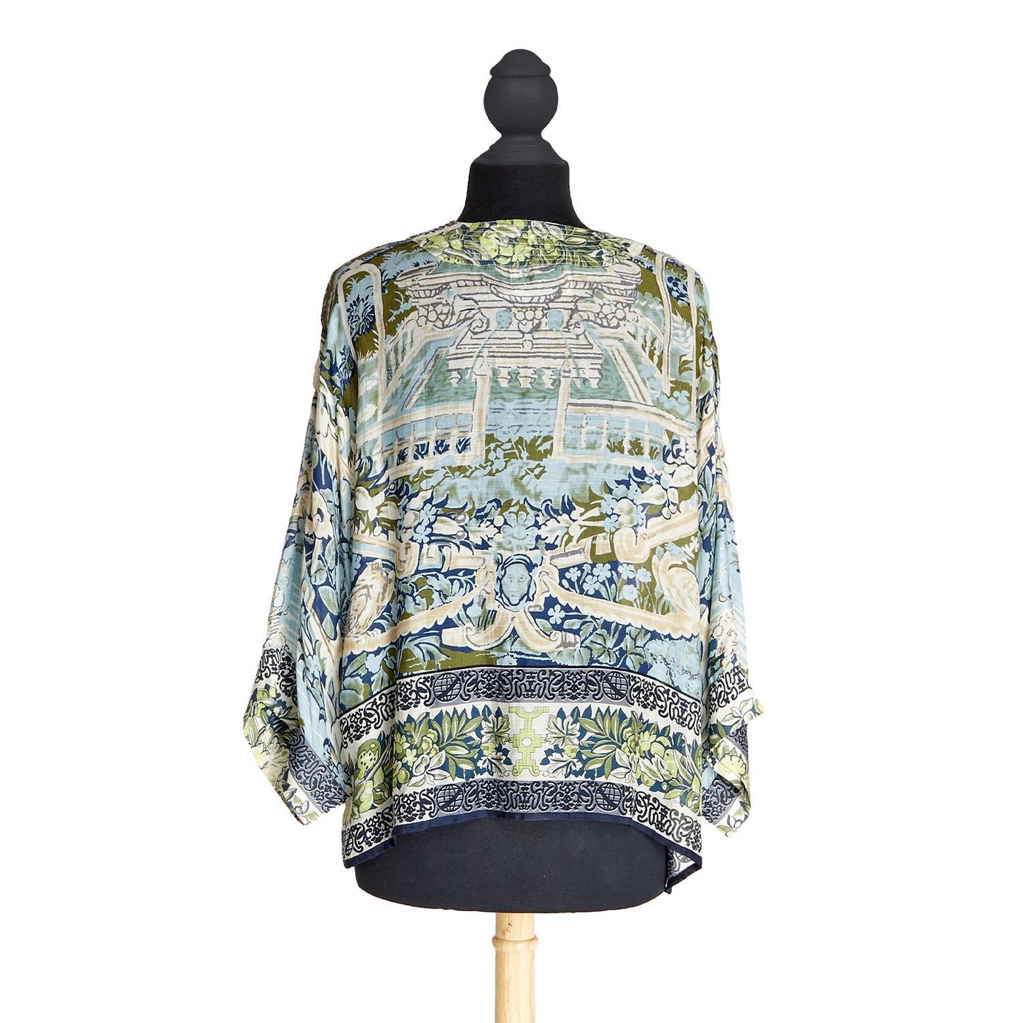 Tapestry Sea Print Short Kimono Two's Company