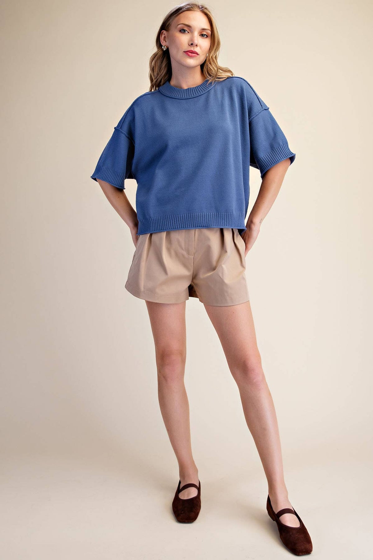 Relaxed Sweater Crew-Neck Elbow-Length Sleeves