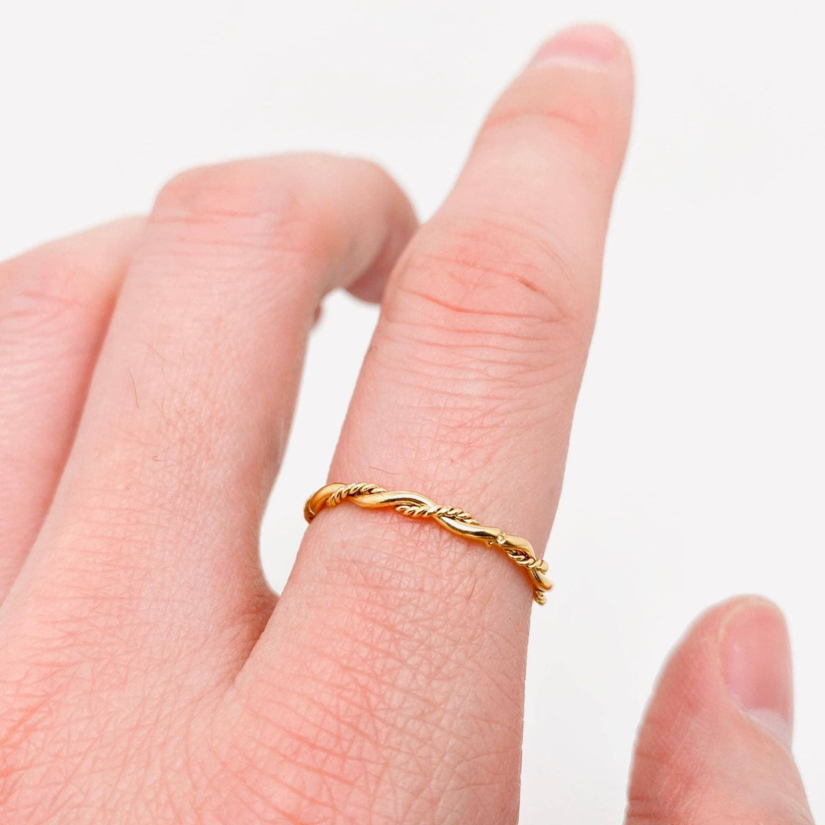 FGS - Fine Twist 18K Gold Plated Stainless Steel Ring