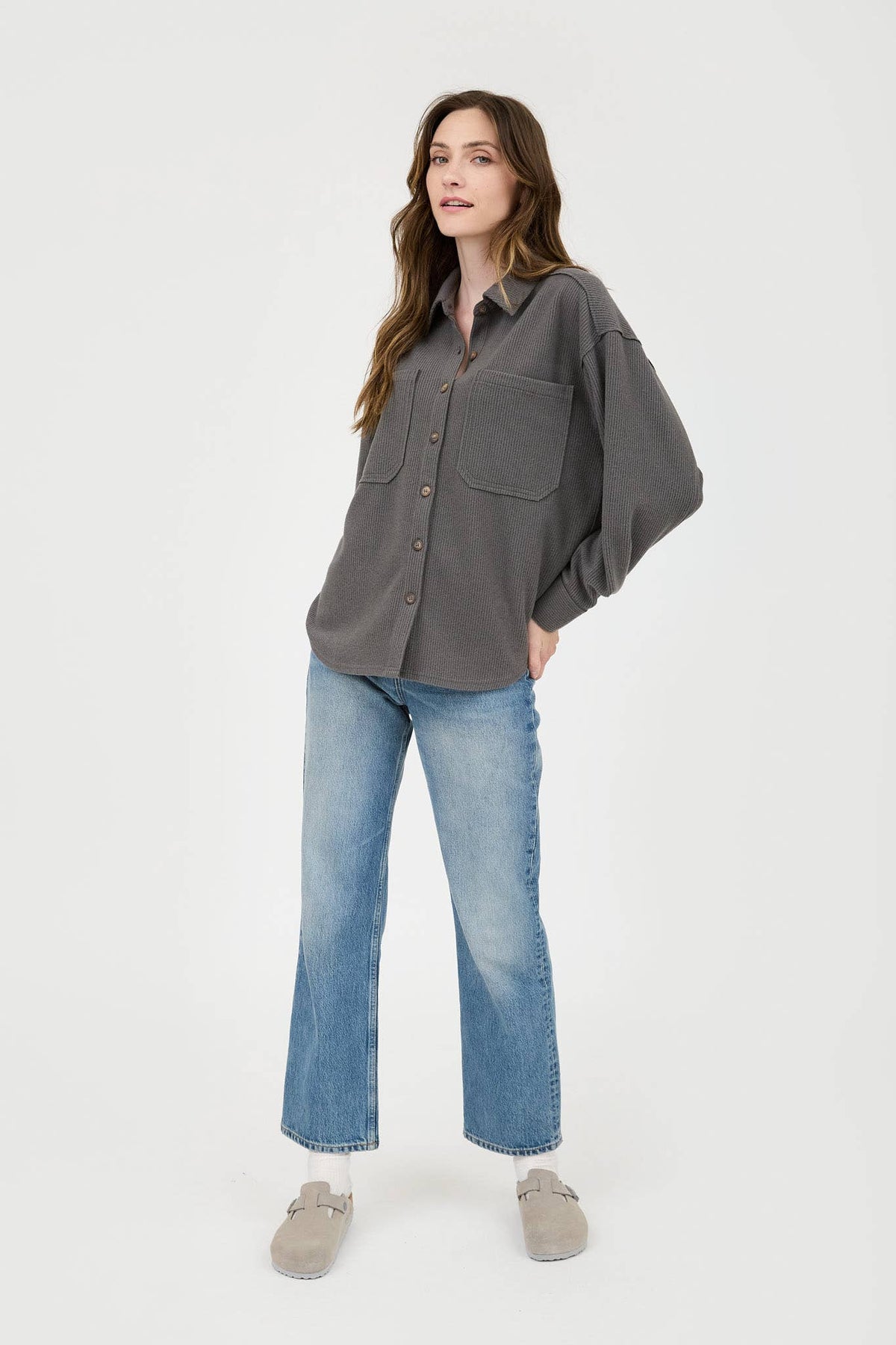RIB KNIT EXPOSED SEAM BUTTON UP TOP