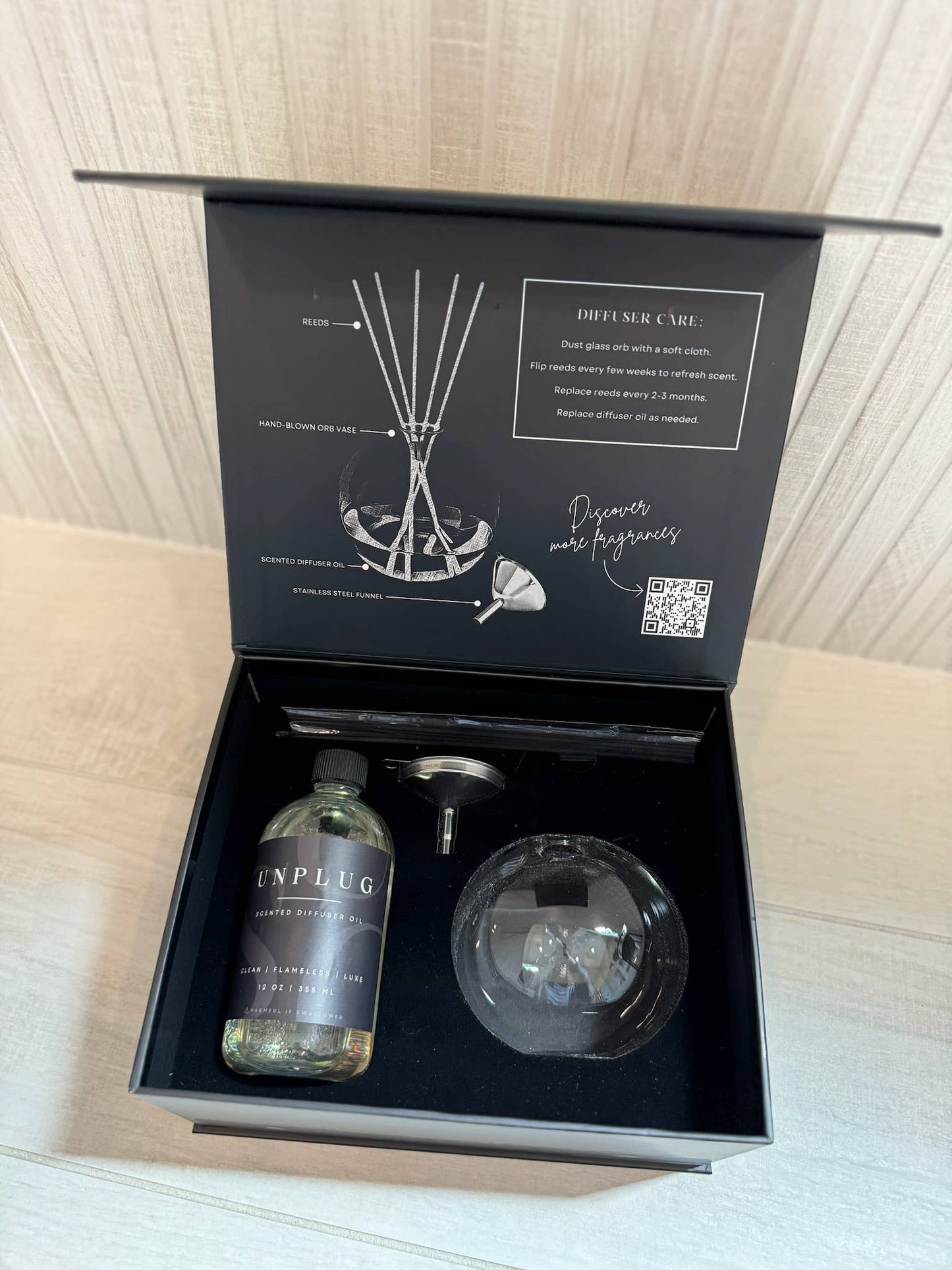 Luxe Reed Diffuser I Oil Diffuser Set Unplug Soy Candles