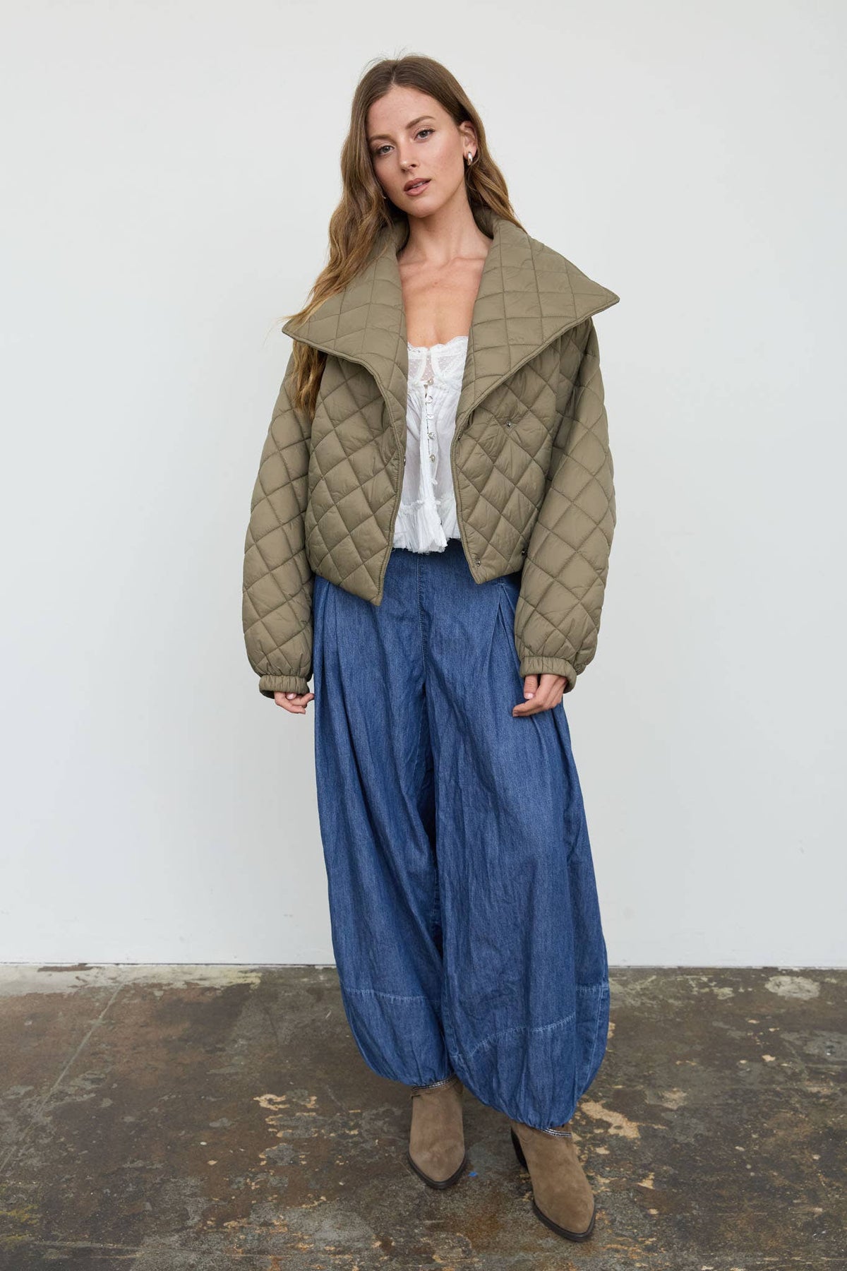 QUILTED SHAWL COLLAR CROPPED JACKET