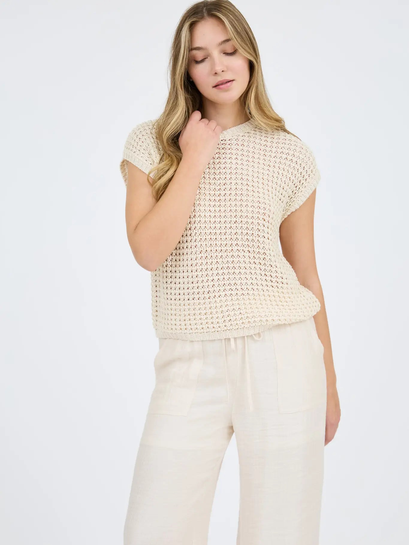 Crochet Knit Batwing Short Sleeve Sweater