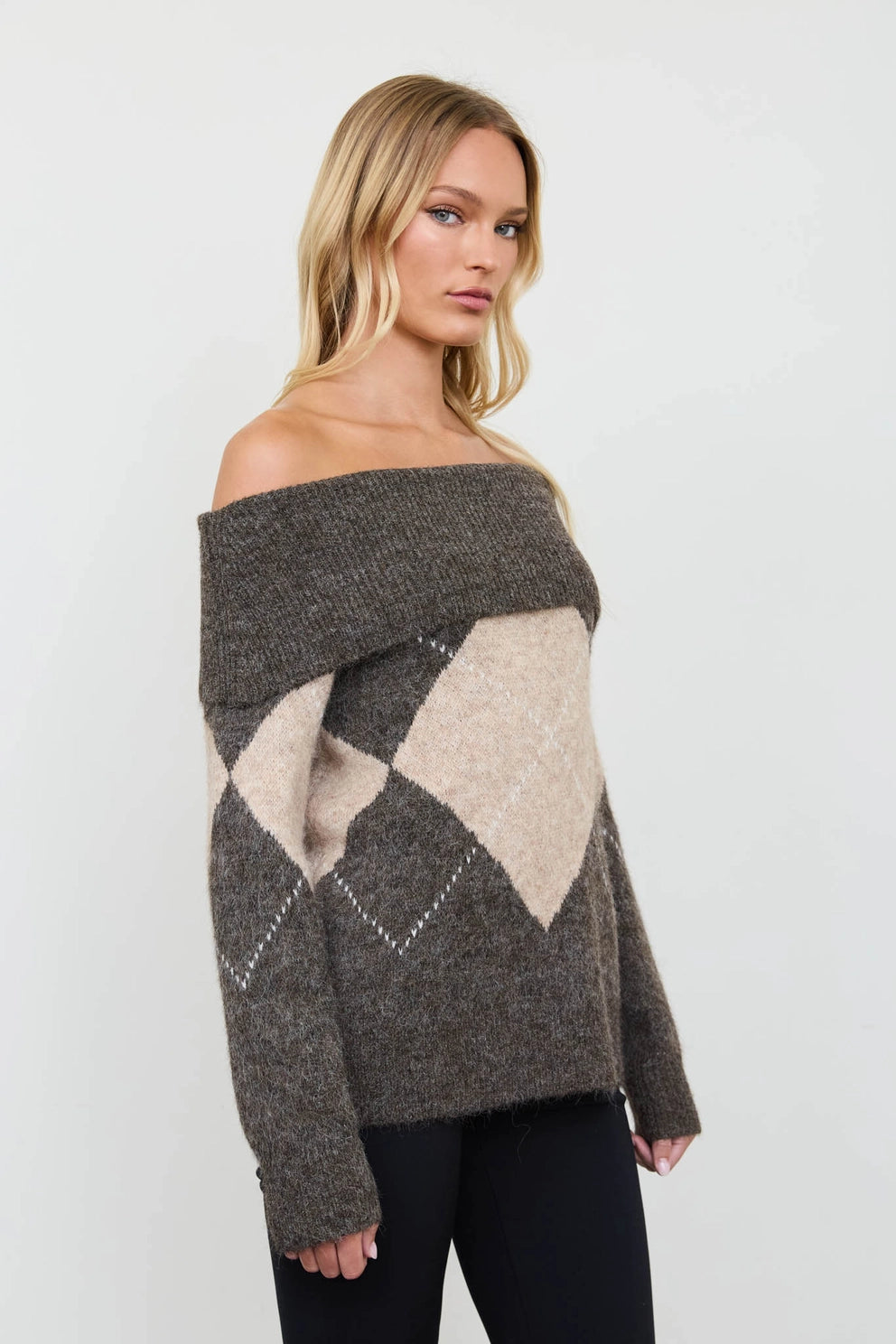 Argyle Wide Fold Over Knit Pullover Sweater