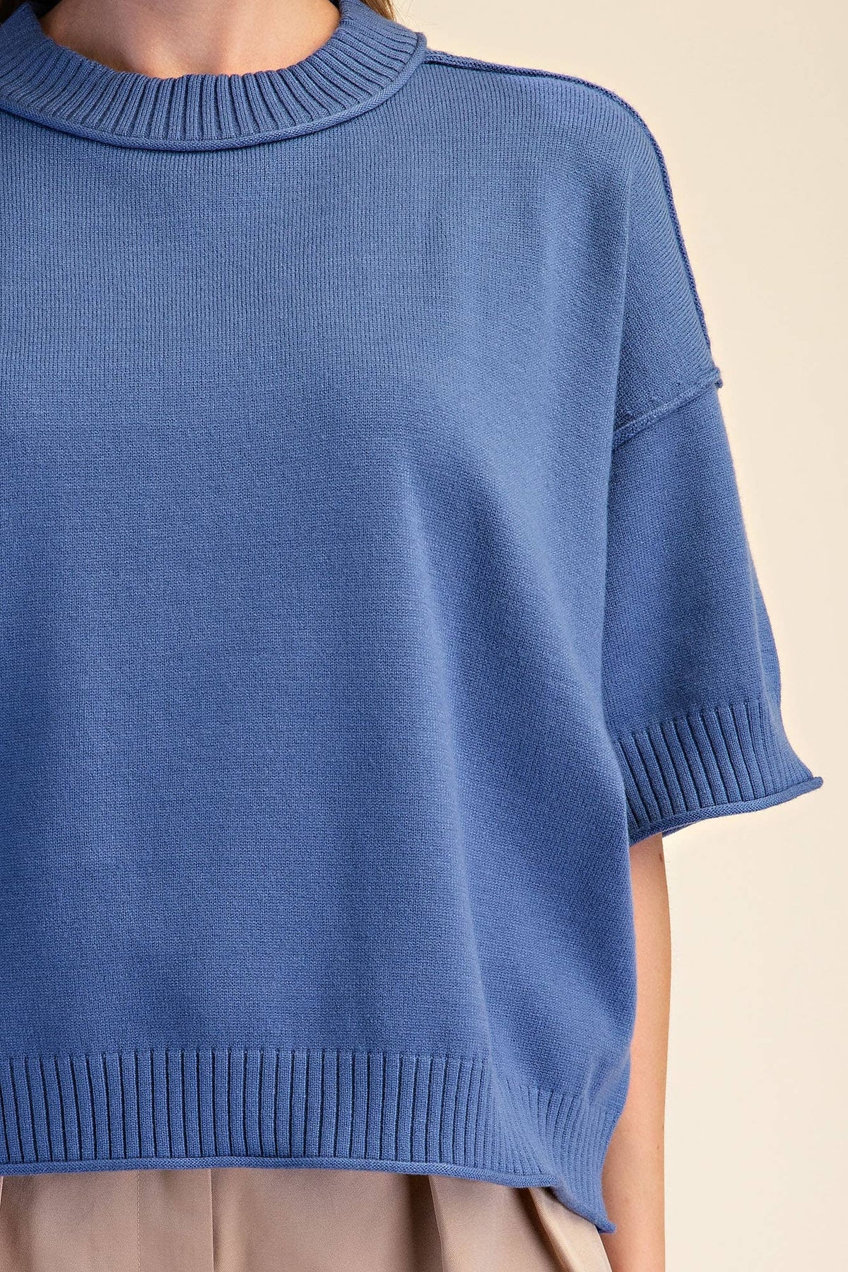 Relaxed Sweater Crew-Neck Elbow-Length Sleeves