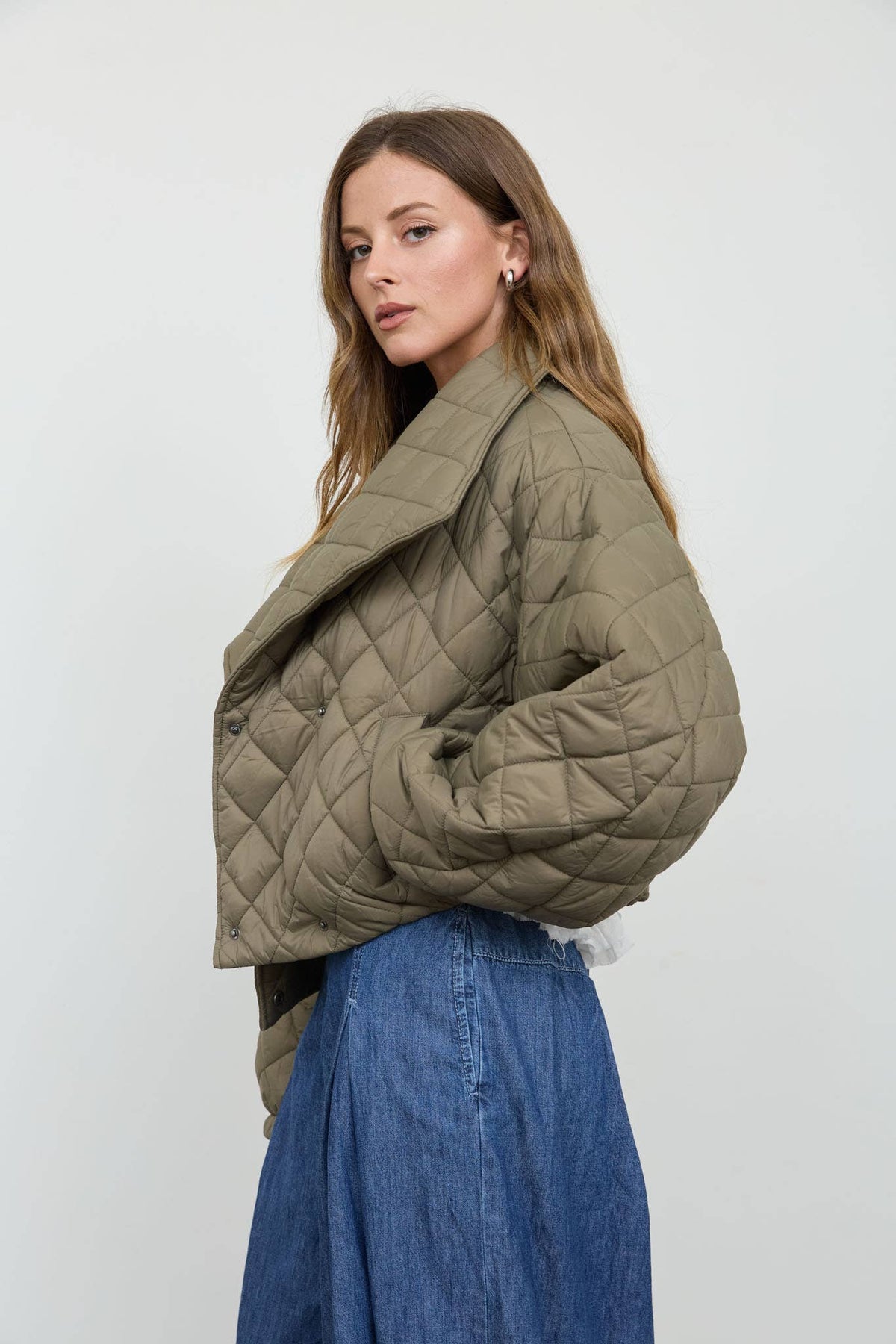 QUILTED SHAWL COLLAR CROPPED JACKET