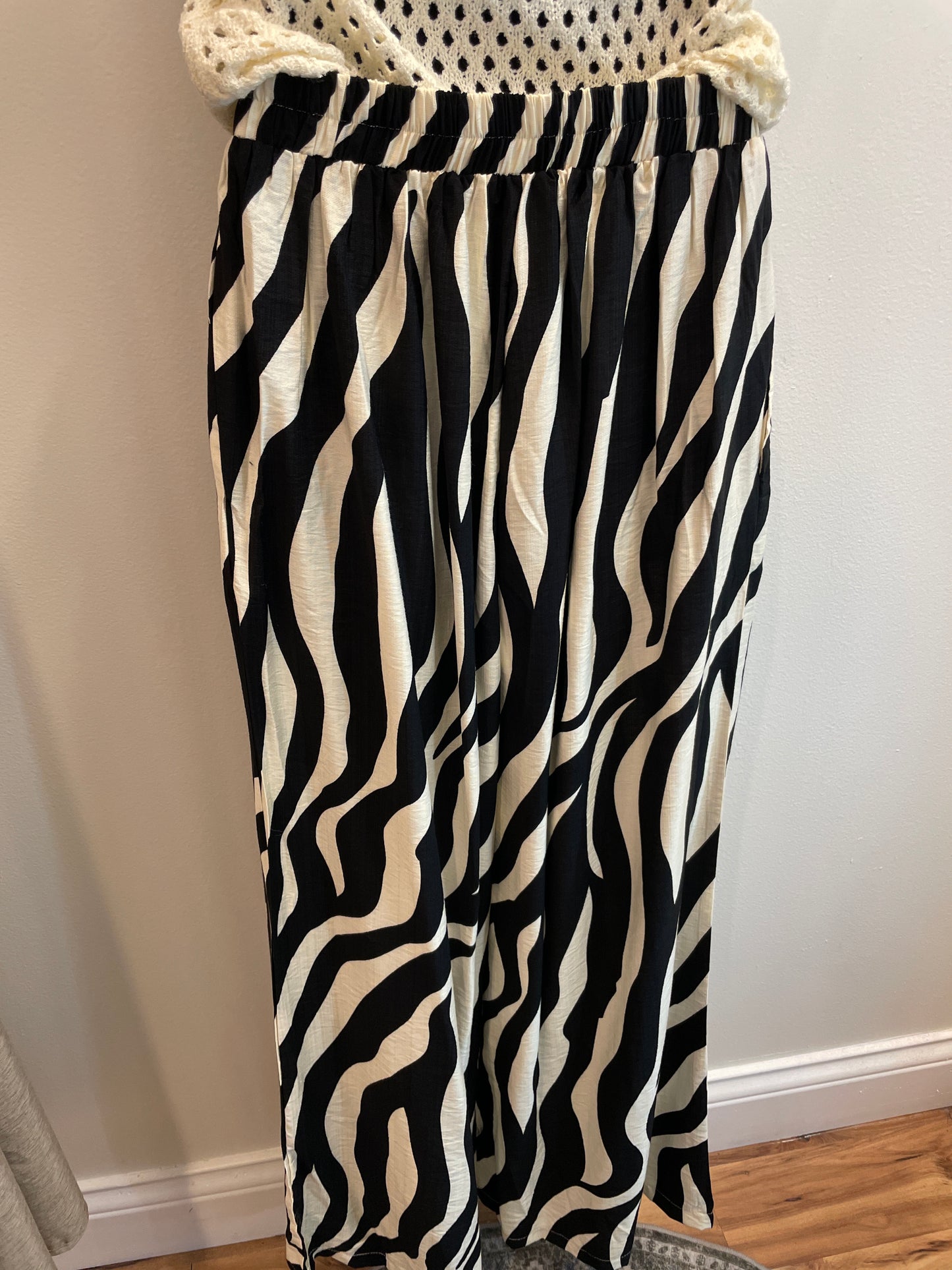 Gracie Wide Leg Flowy Pant