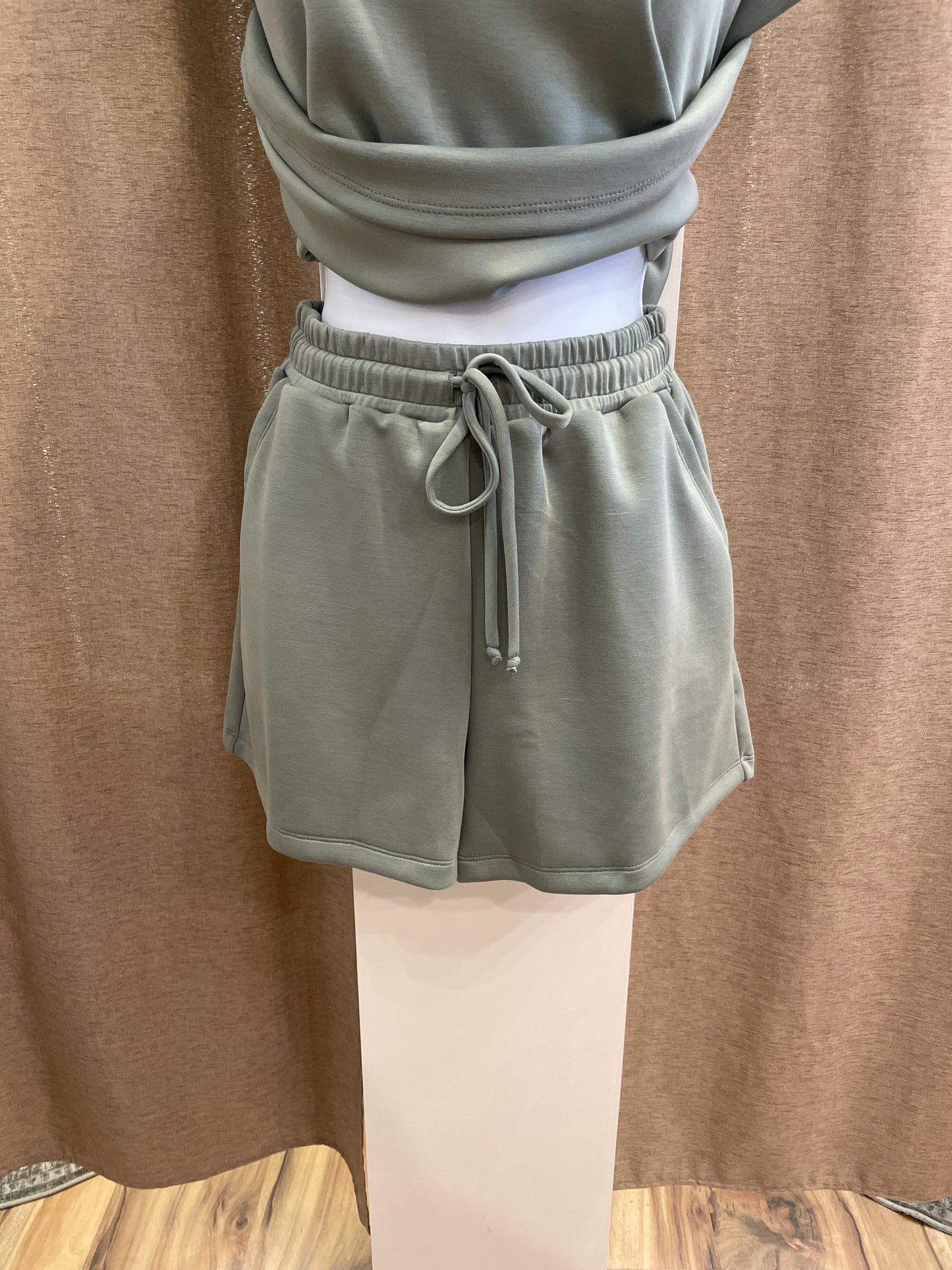 Techno Suave Drawstring Shorts
