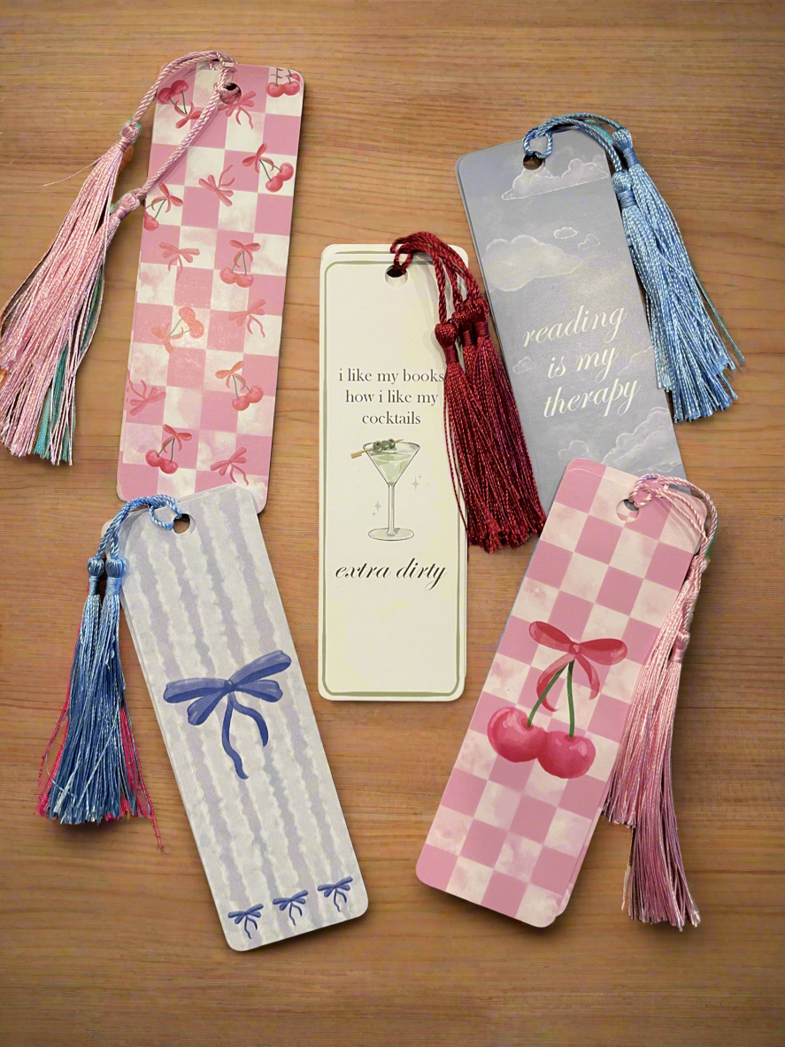 Bookmark with Tassle Astraea Amour