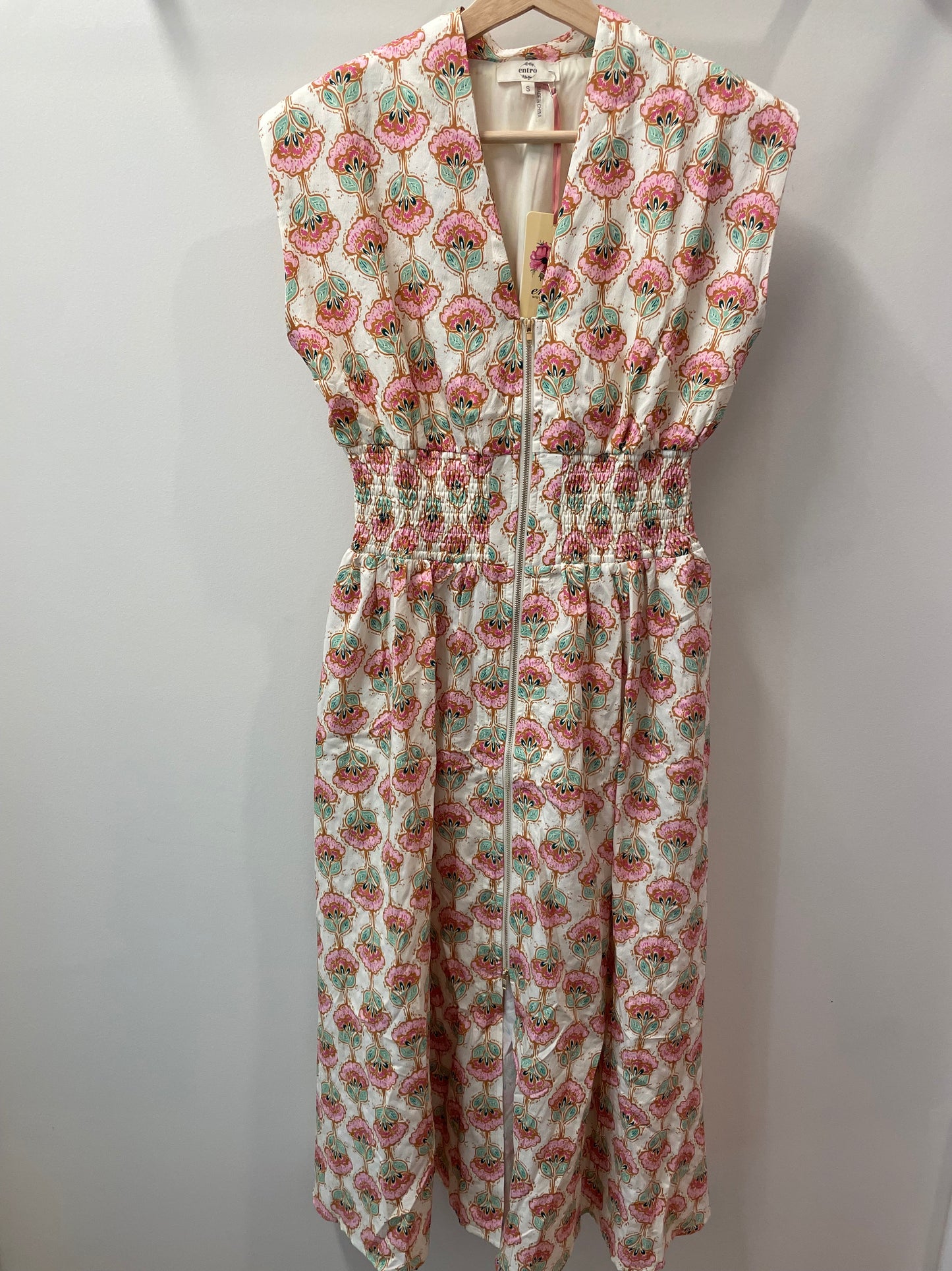 Smocked Waist Sleeveless Zip Front Dress Entro