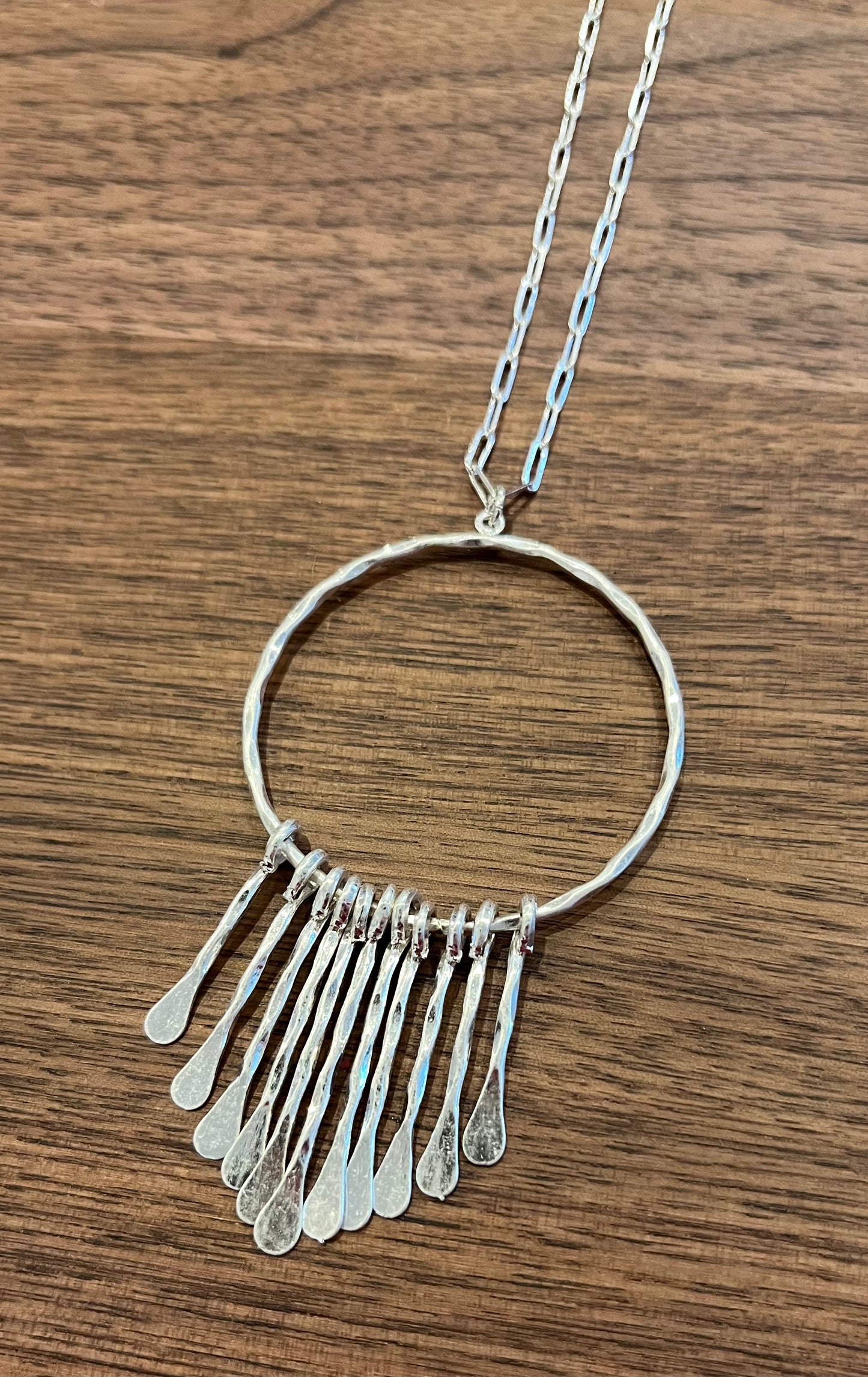 Hammered Circle Necklace Kenze Panne