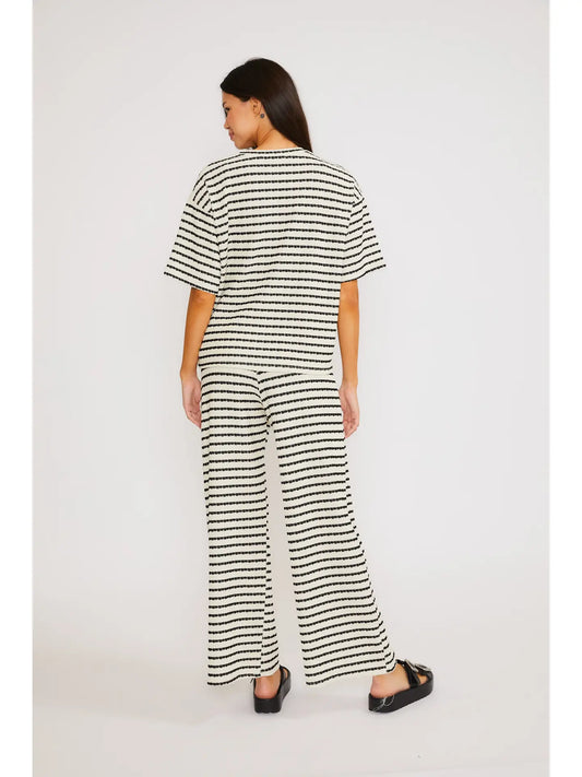 Puckered Jacquard Drop Shoulder Top