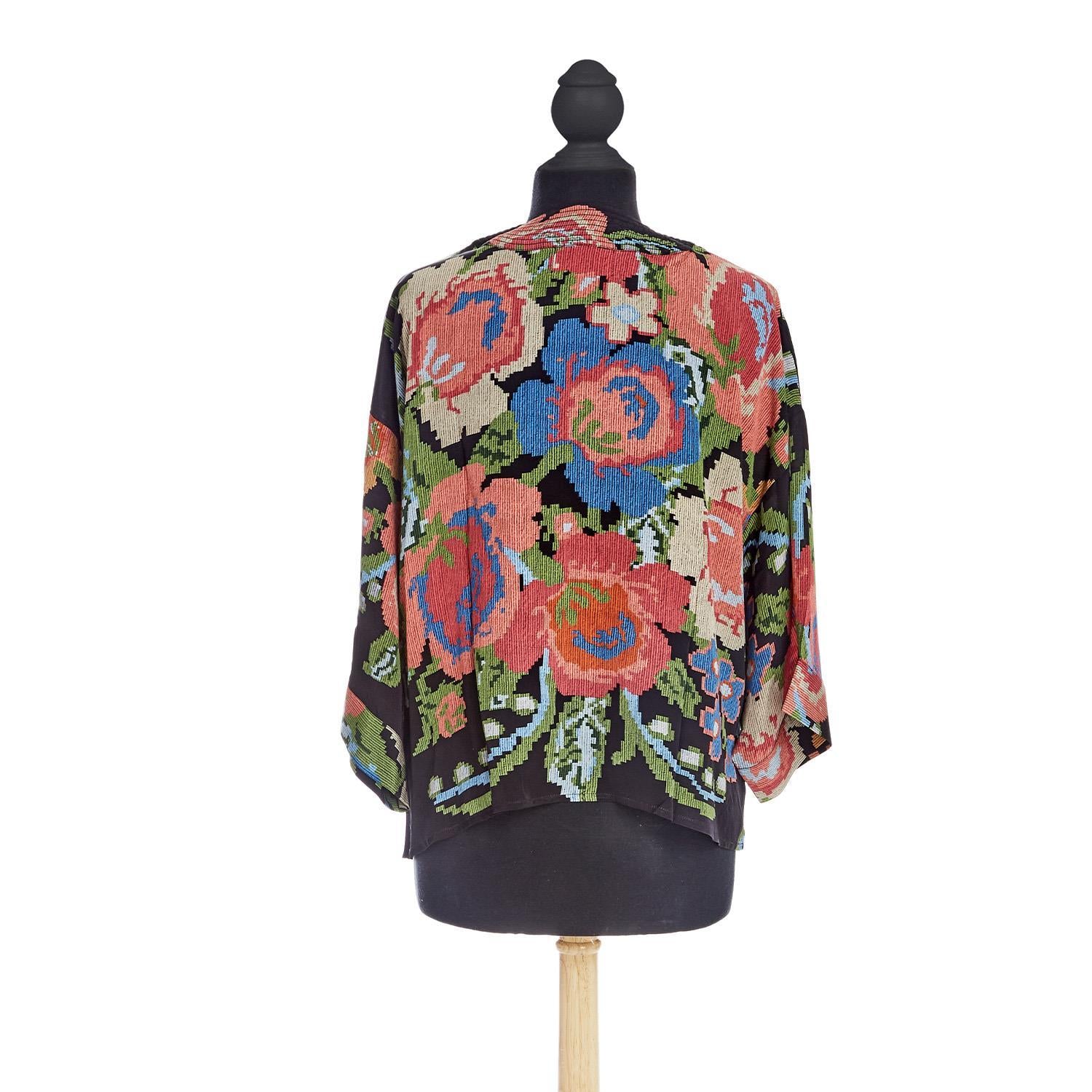 Woven Flower Short Kimono Two's Company