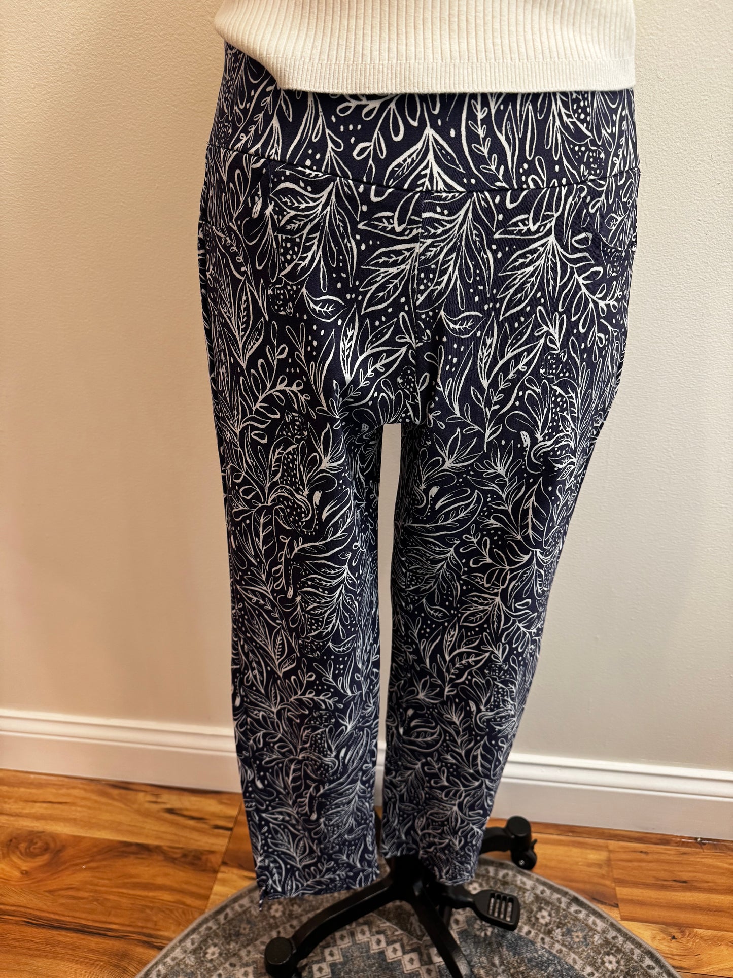 Claudia Slim Cropped Leggings