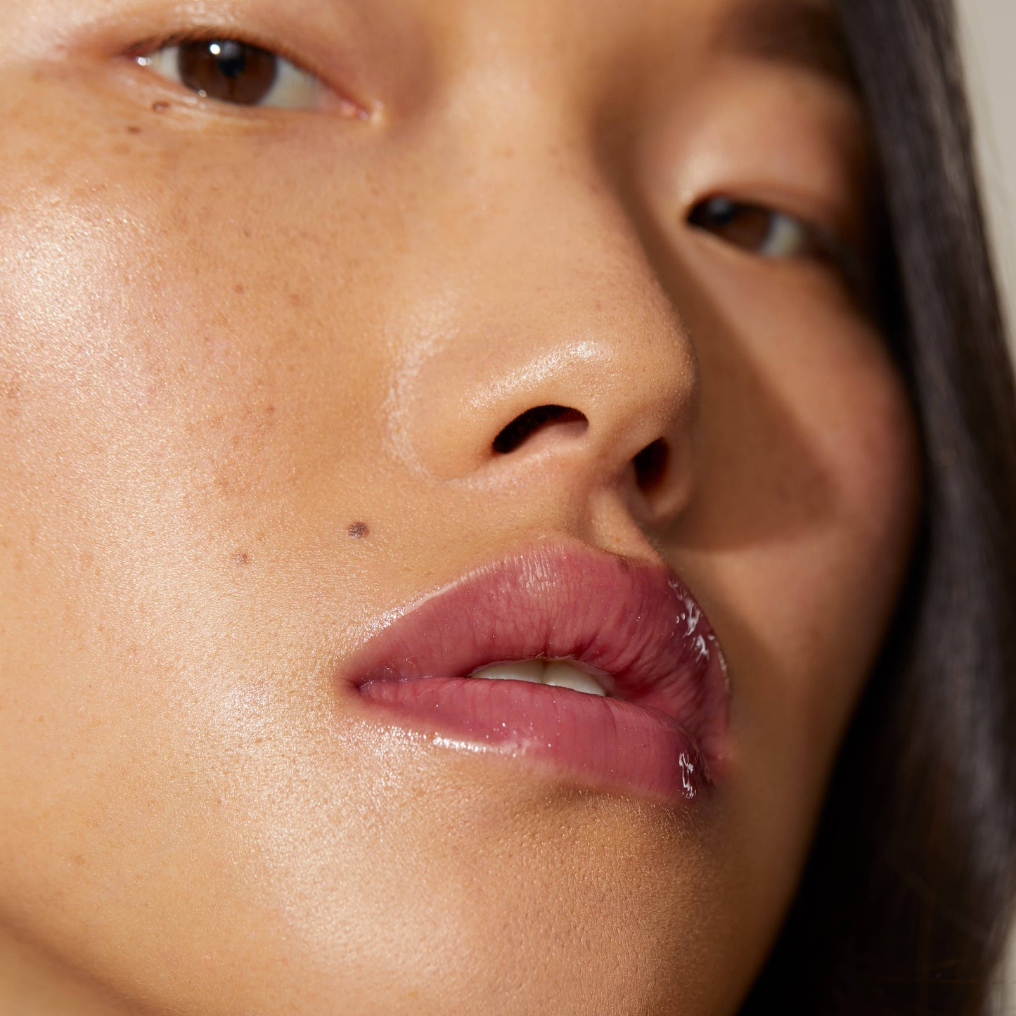 Lip Gloss - Juneberry (Vegan) Minori