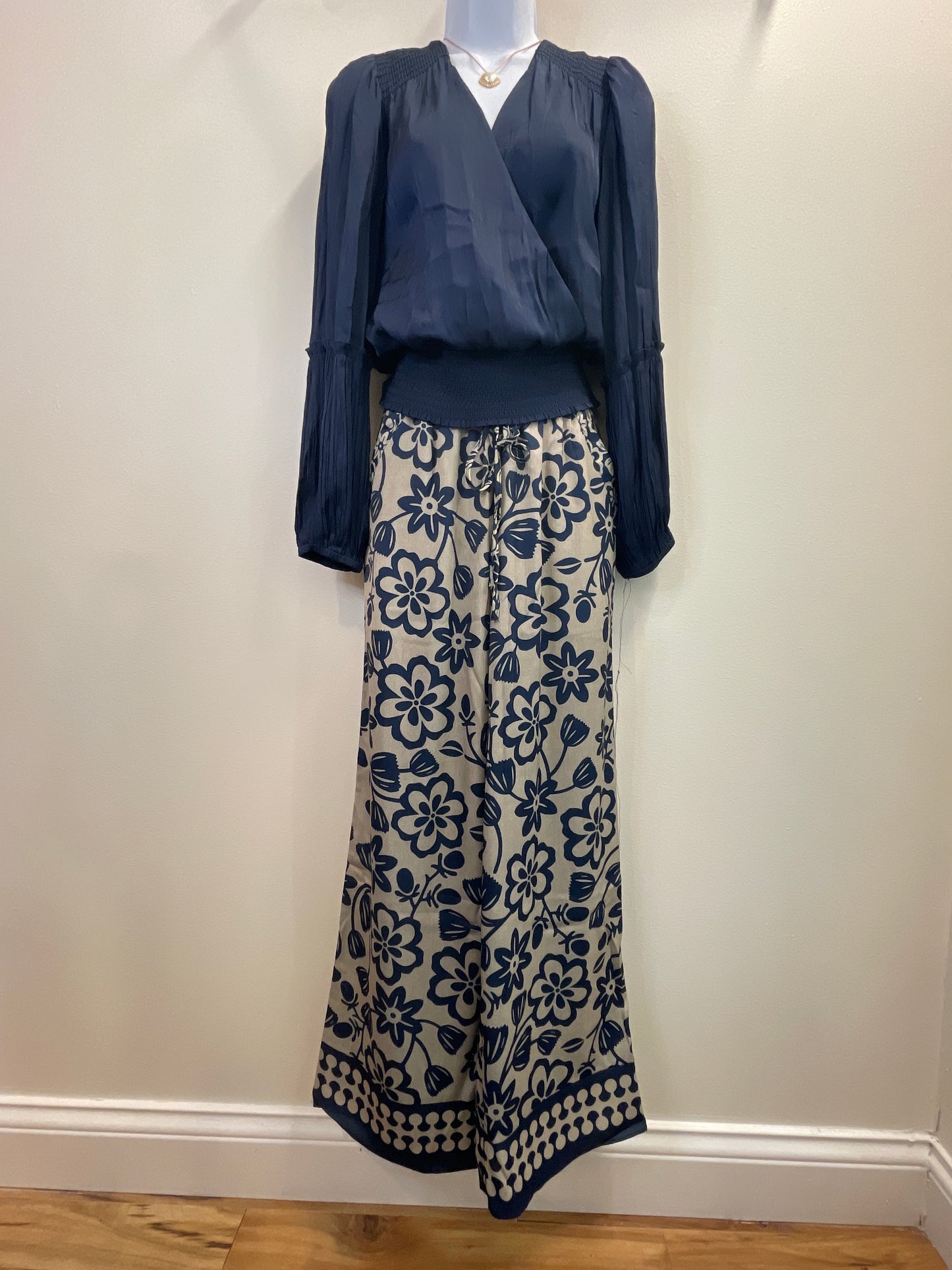 Woven Wide Leg Flowy Patterned Pant Current Air