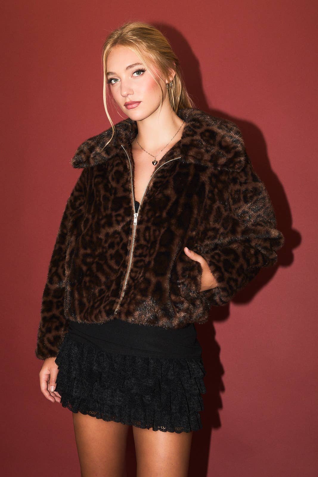 COLLARED ZIPPER FRONT FAUX FUR JACKET