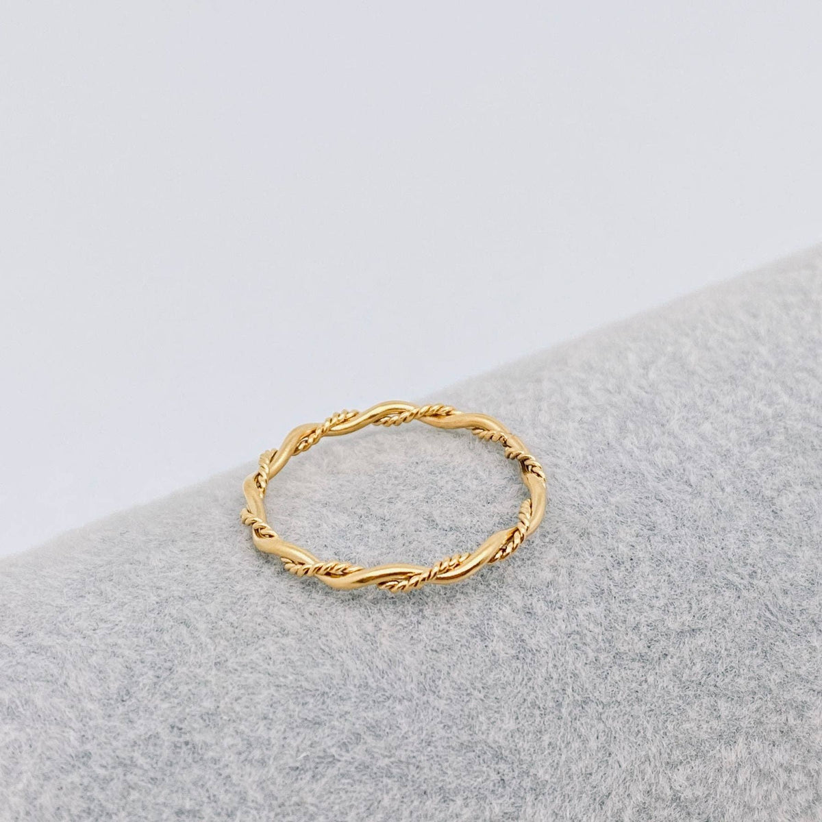 FGS - Fine Twist 18K Gold Plated Stainless Steel Ring