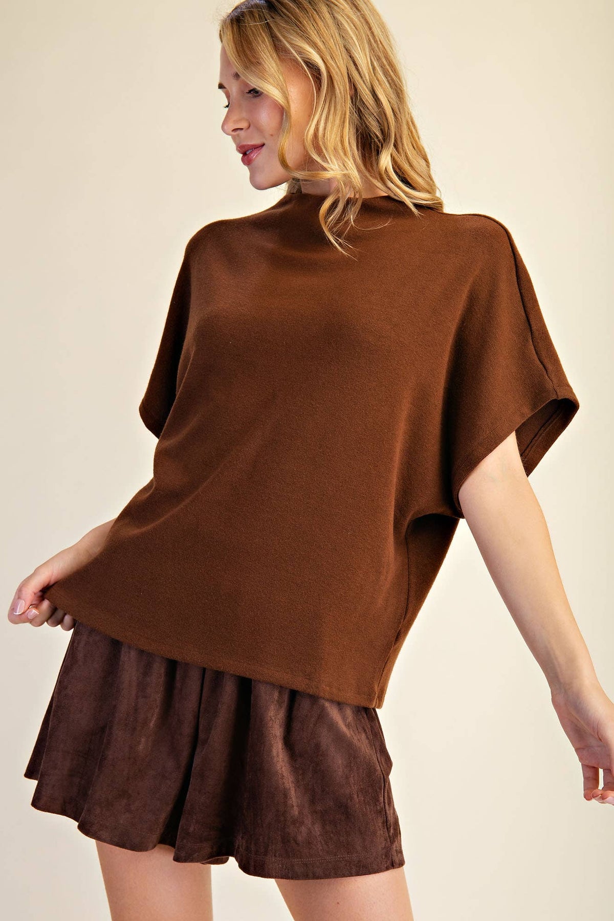 Mock Neck Short Sleeve Pullover Knit Top