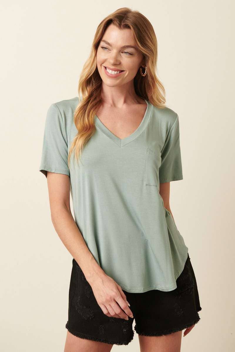 BAMBOO V-NECK 1POCKET FRONT KNIT TOP