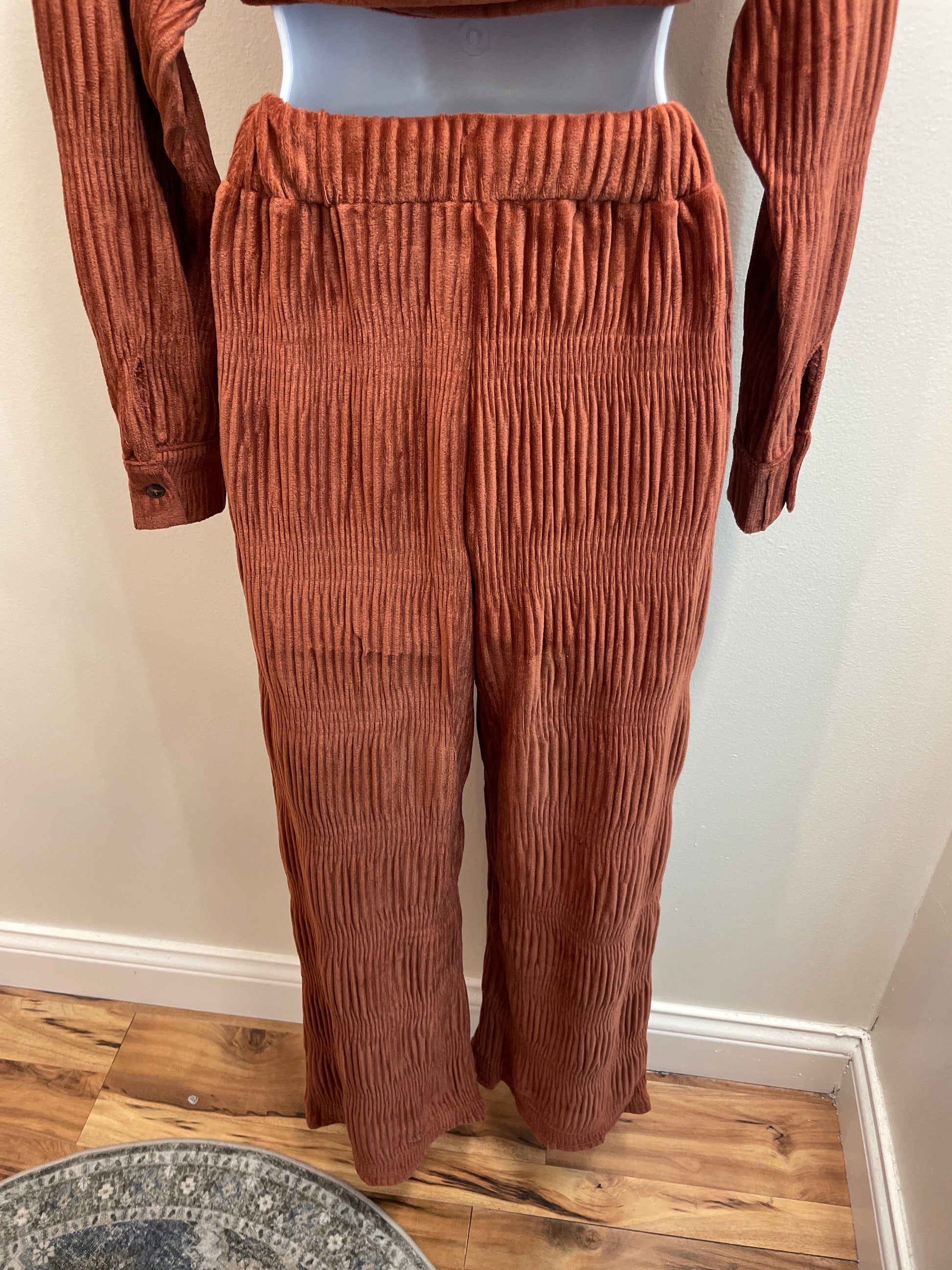 Crinkled Soft Velvet Comfy Straight Pants Very J