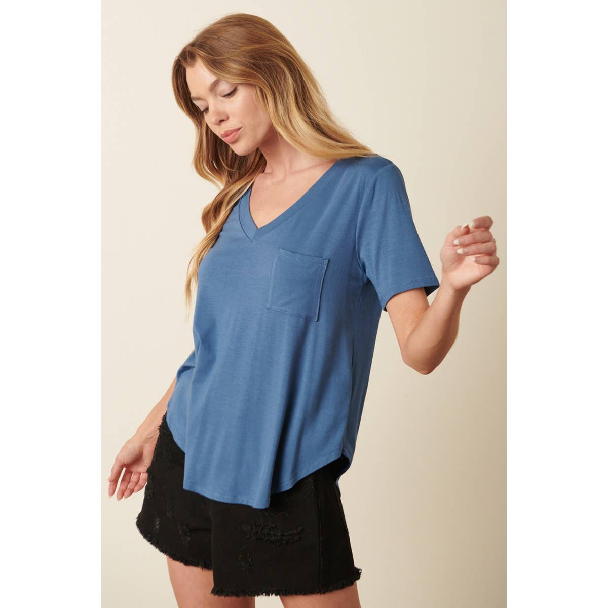 BAMBOO V-NECK 1POCKET FRONT KNIT TOP