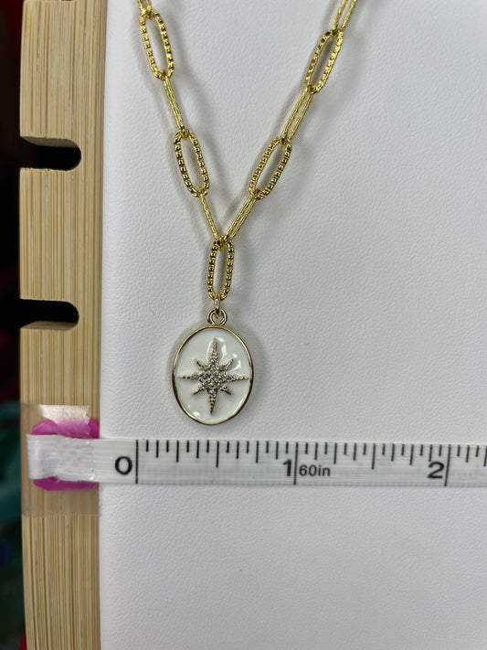 Medium North Star Oval Disk Charm
