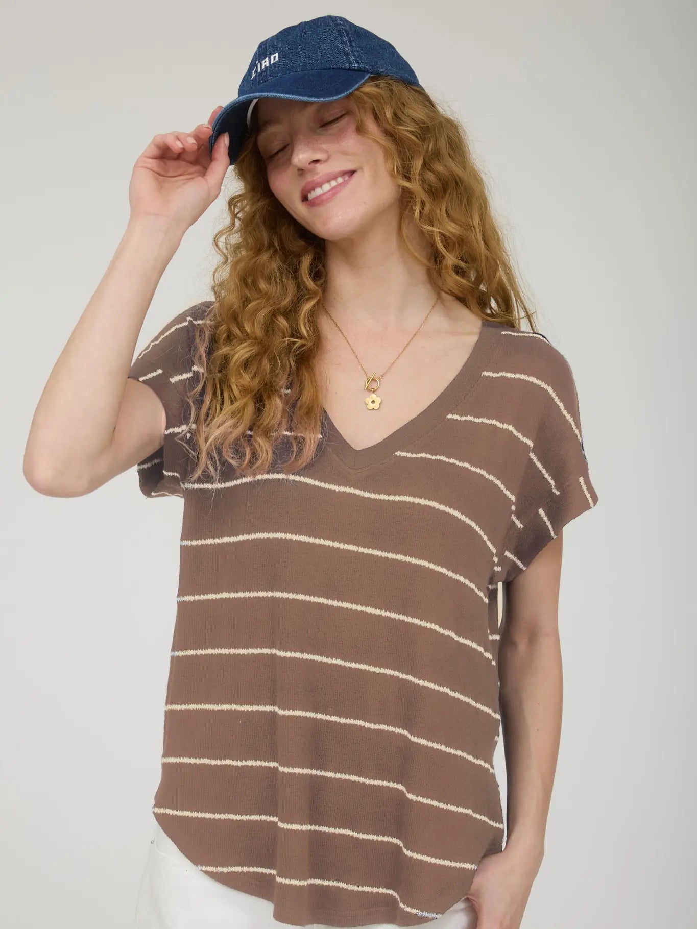 Stripe V-Neck Cuffes Short Sleeve Knit Top