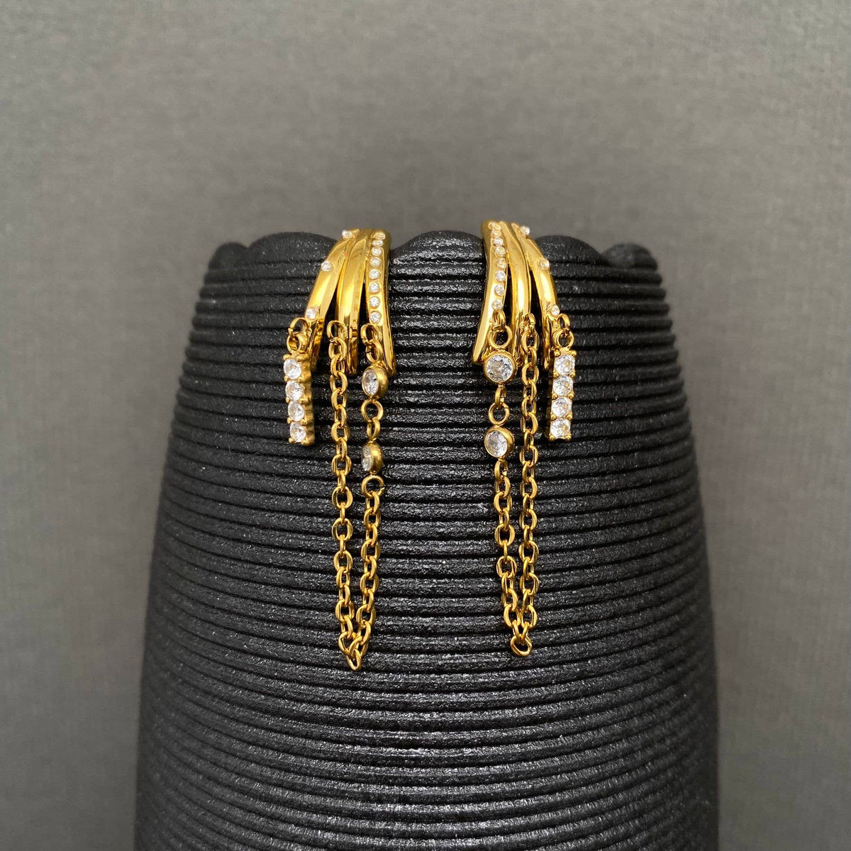 Zircon Inlaid Chain Fringe 18K Golden SS Stud Earrings - FGS