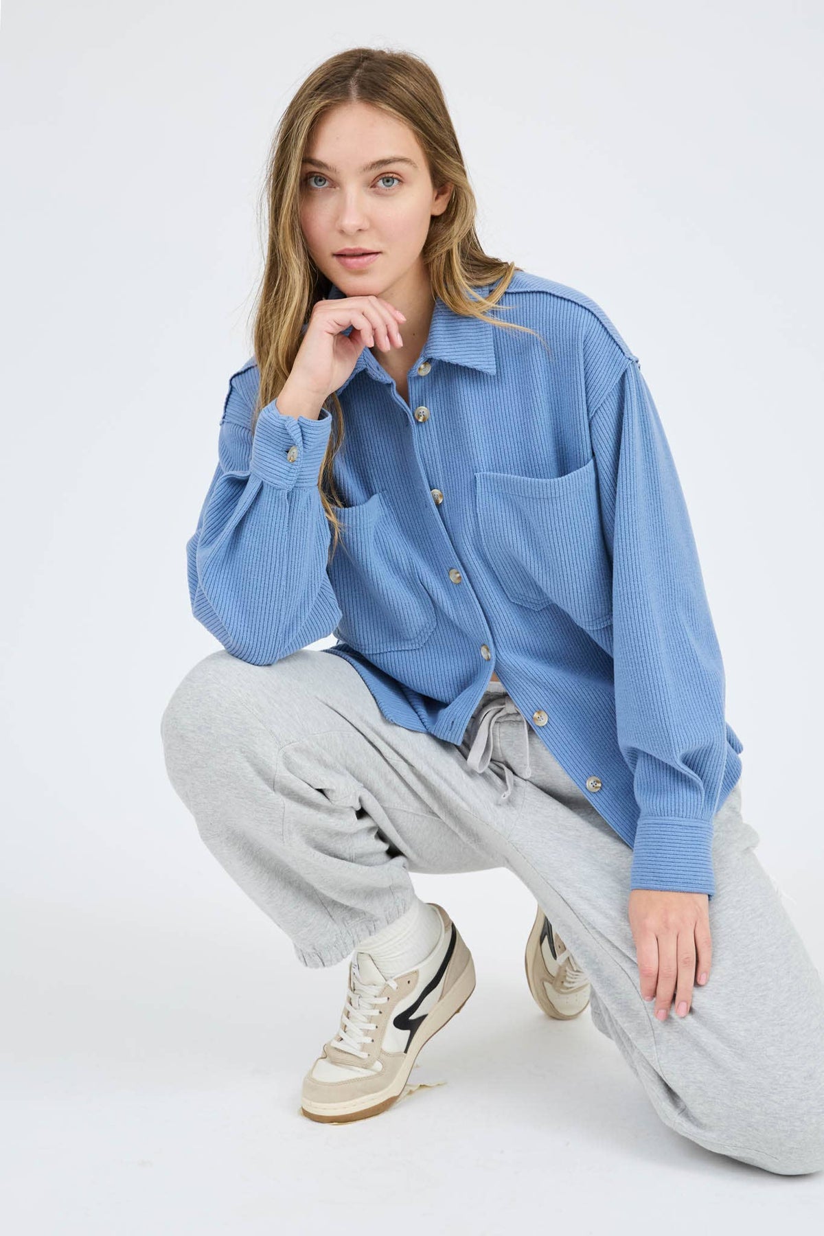 RIB KNIT EXPOSED SEAM BUTTON UP TOP