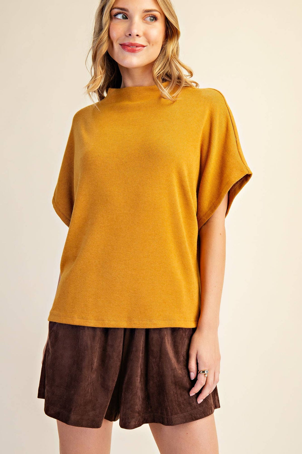 Mock Neck Short Sleeve Pullover Knit Top