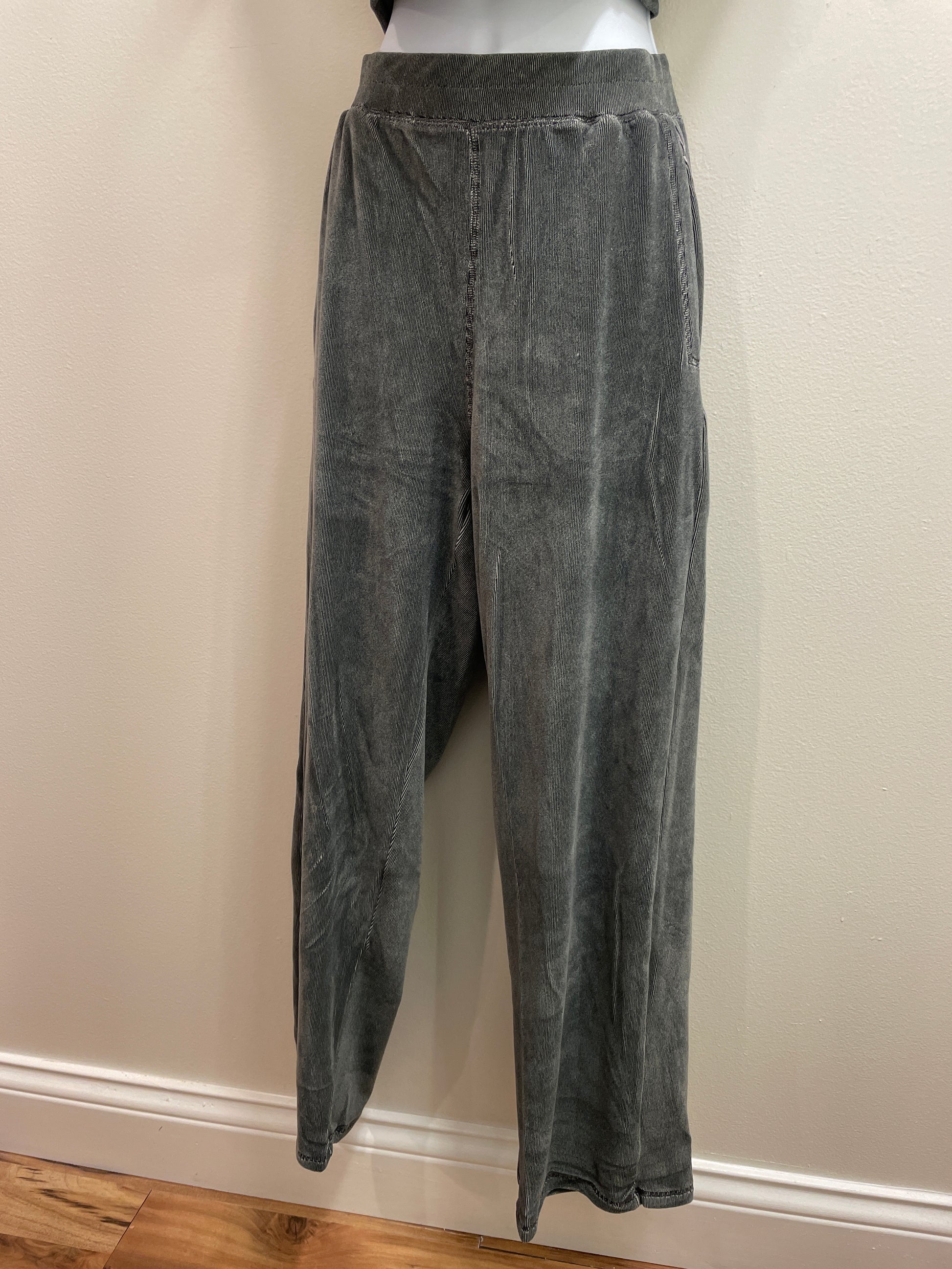 Velour Ribbed Crop Polo & High Waist Wide Leg Pant Set Kimberly C