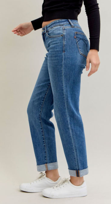 Mid-Rise Boyfriend Classic Cuffed