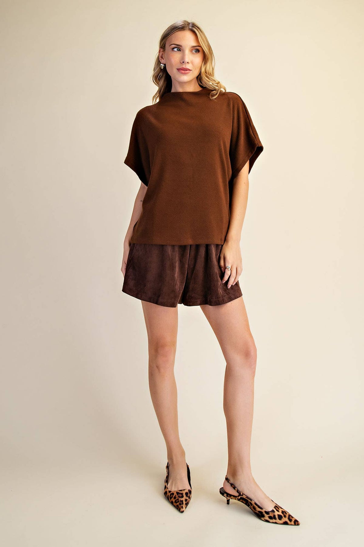 Mock Neck Short Sleeve Pullover Knit Top
