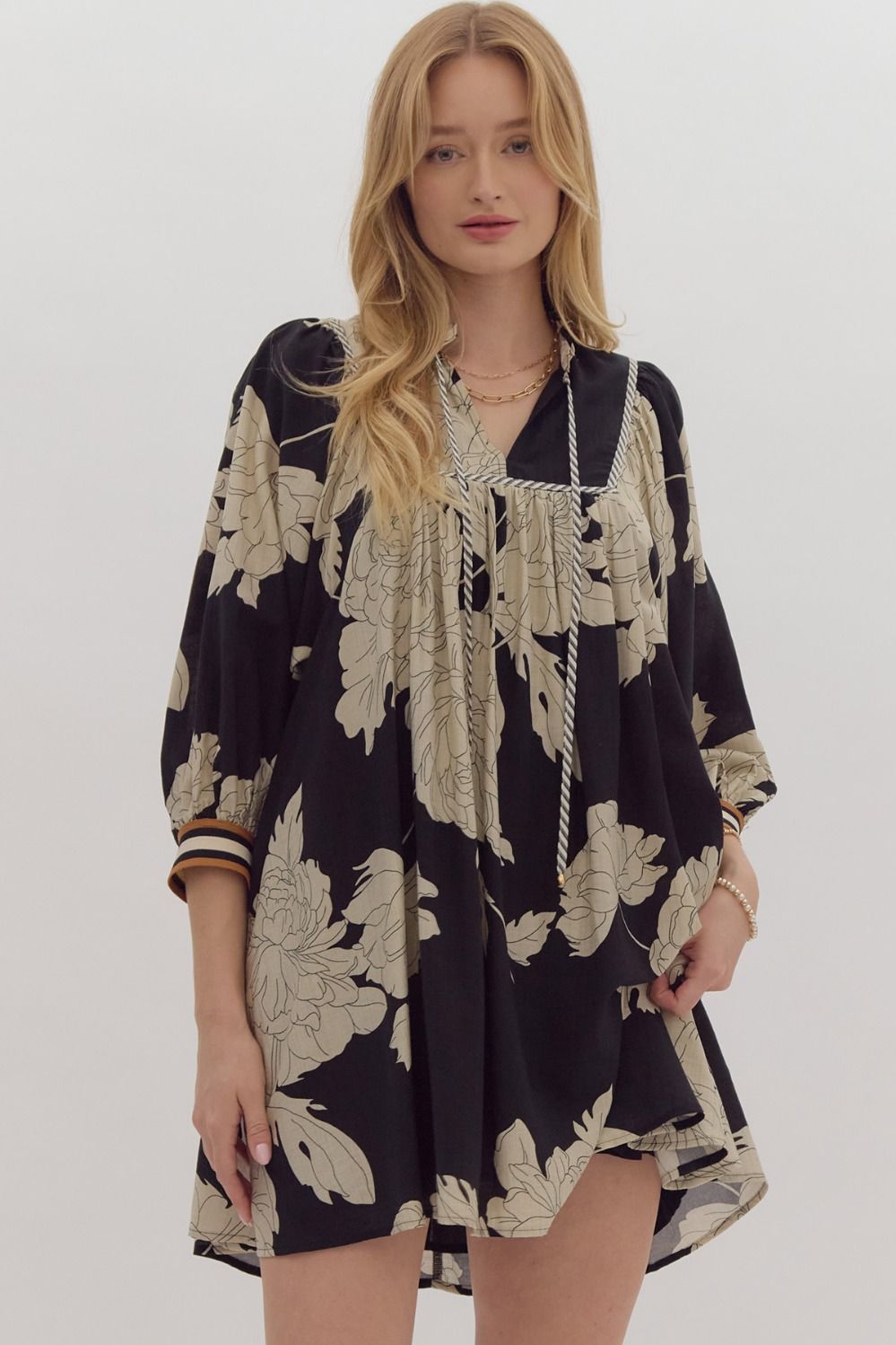 Floral Print Pullover Mini Dress Entro