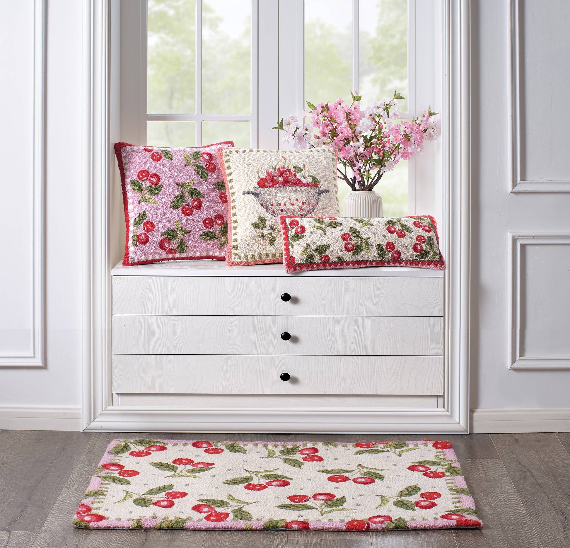 Sweet Cherry Hook Pillow Peking Handicraft