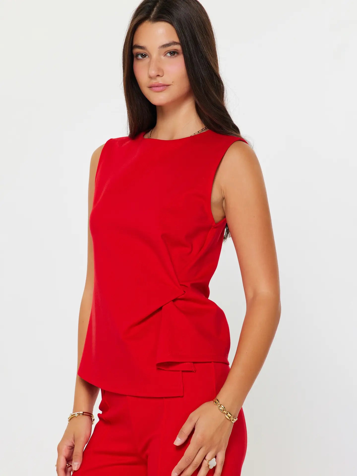 Sleeveless Boat Neck Twist Top